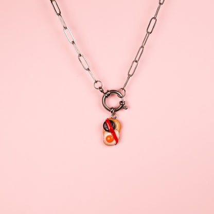 Collar charm cojonudo