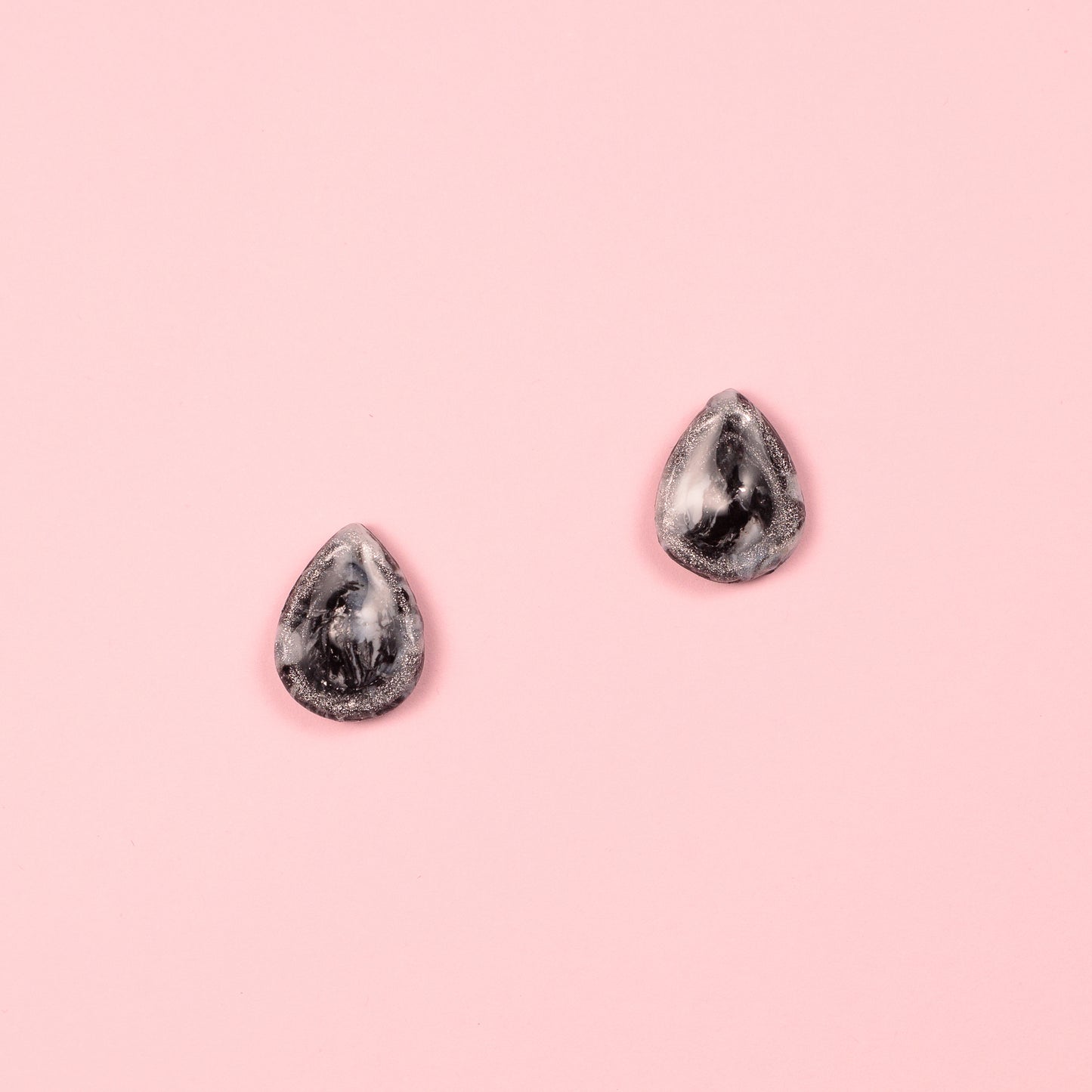 Pendientes Marbella negro